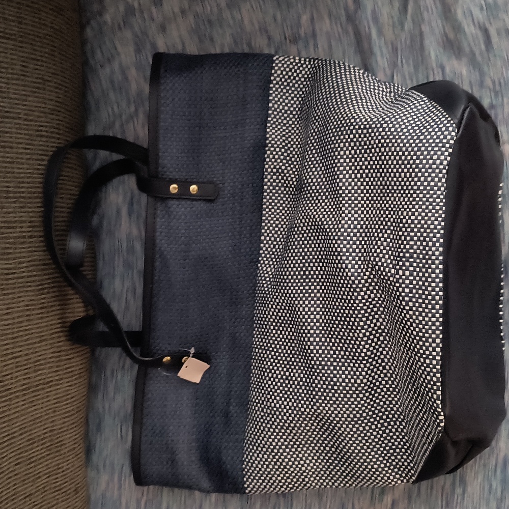 Beach tote bag